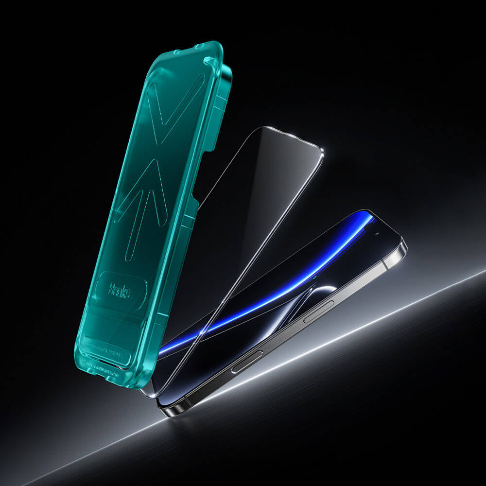 Benks Glass Warrior HD iPhone 16 Uyumlu Ekran Koruyucu – Kolay Uygulama Aparatlı
